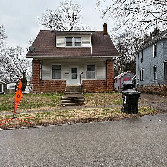 397 Warner Avenue